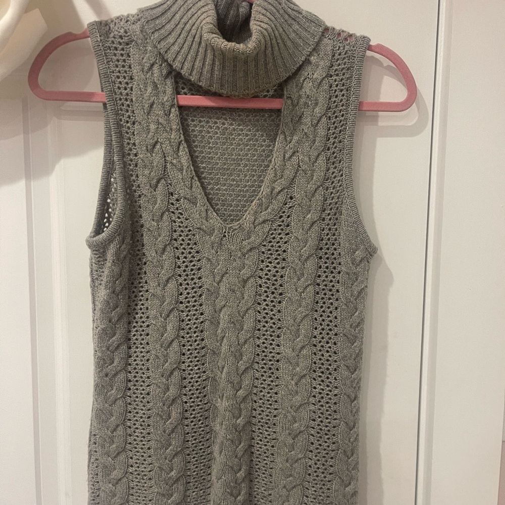 INTERMIX Sleeveless Gray Cable Knit Cowl Sweater